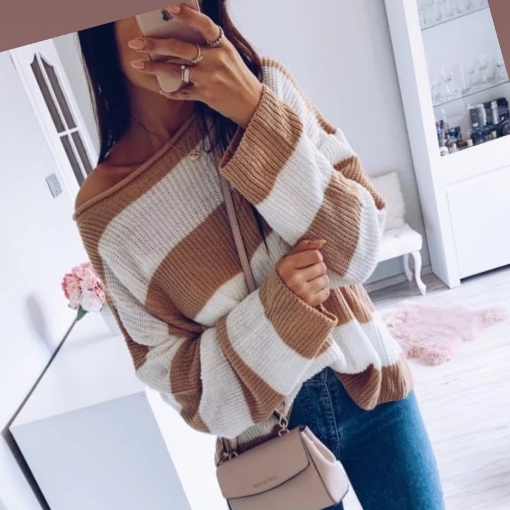 RESTOCK!! Oversized camel sweater!